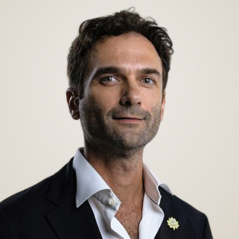 Portrait of Ethan Perlstein